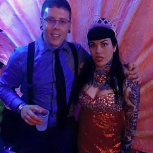 Meet your Posher, Heather